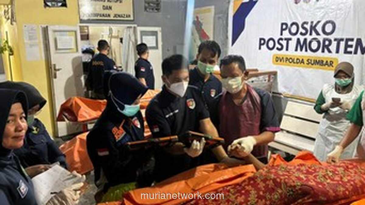 Tim DVI Sumbar Berjuang Identifikasi 26 Korban Banjir dan Longsor yang Masih Gelap