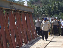 Prabowo Tinjau Jembatan di Tapteng, Tanya Warna dan Cek Realisasi MBG