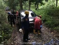 Liburan Berujung Tersesat, Mobil Wisatawan Tergelincir di Jalur Gunung Pancar