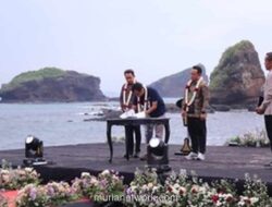 Tiket Terpadu Rp 12.500 Buka Akses ke Dua Pantai Legendaris Jember