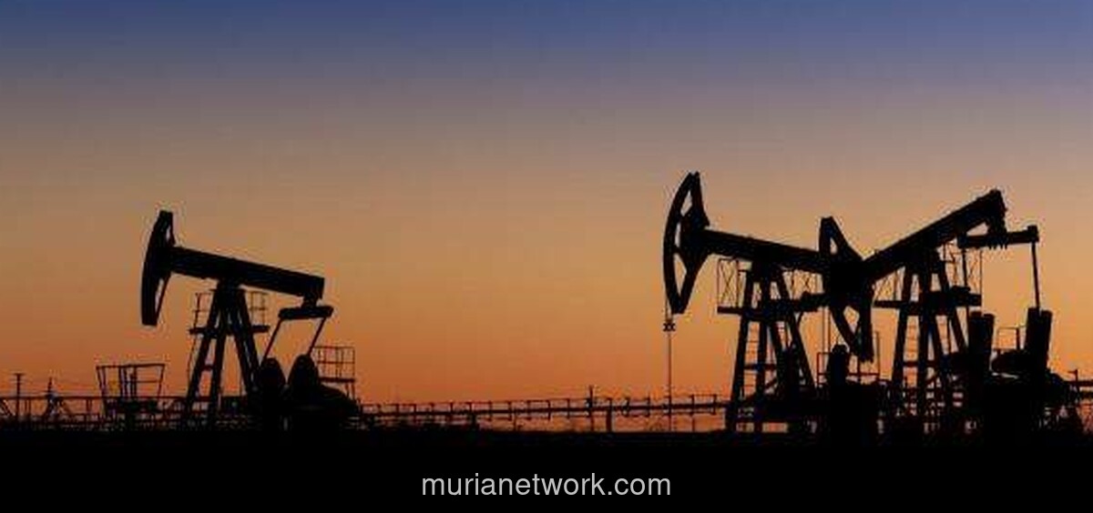 Pendapatan Migas Rusia Anjlok 40% di Tengah Sanksi AS yang Menggila