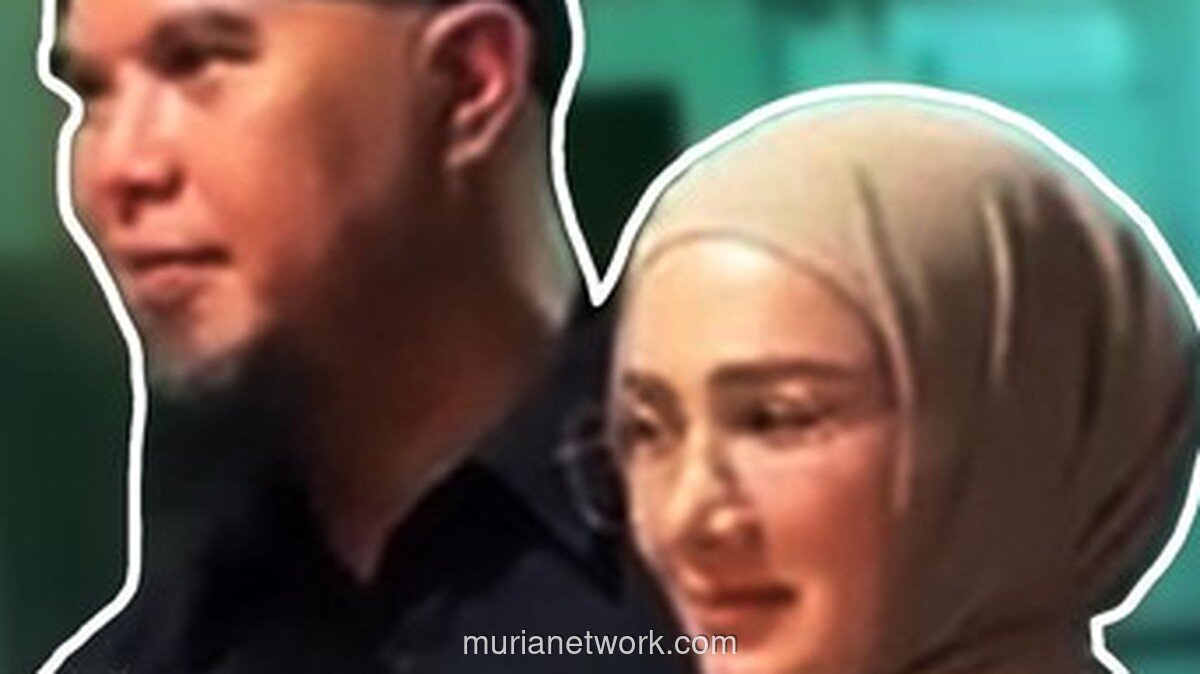 Dhani dan Mulan Umumkan Nama Anak Angkat di Tengah Haru Pengajian