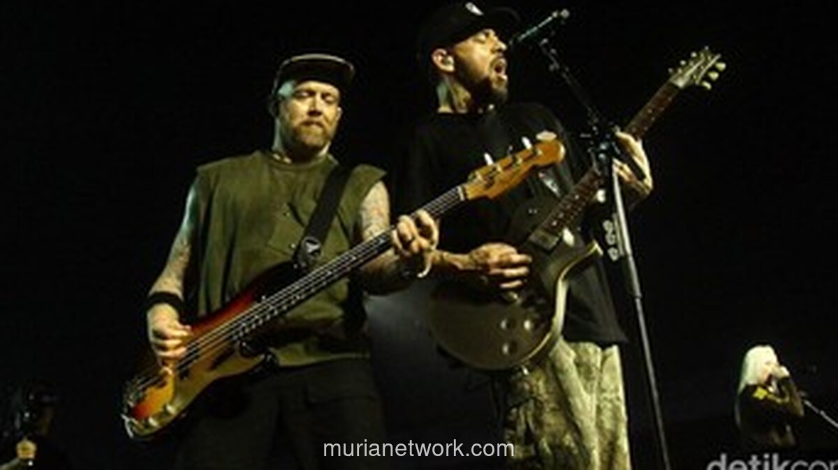 My December: Sisi Melankolis Linkin Park yang Menyayat di Balik Salju