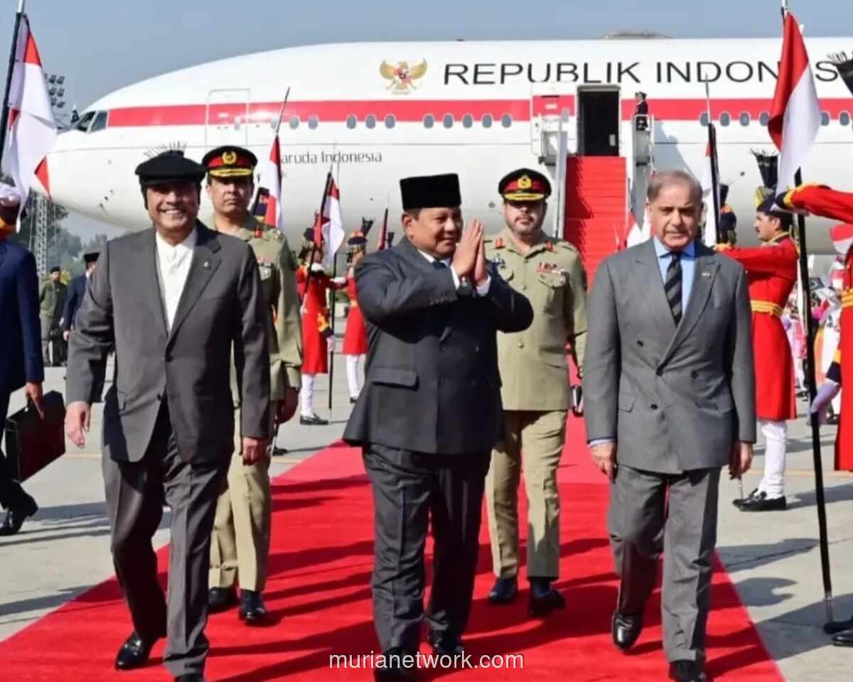 Prabowo Buka Lawatan Bersejarah di Pakistan, Disambut Langsung Presiden Zardari