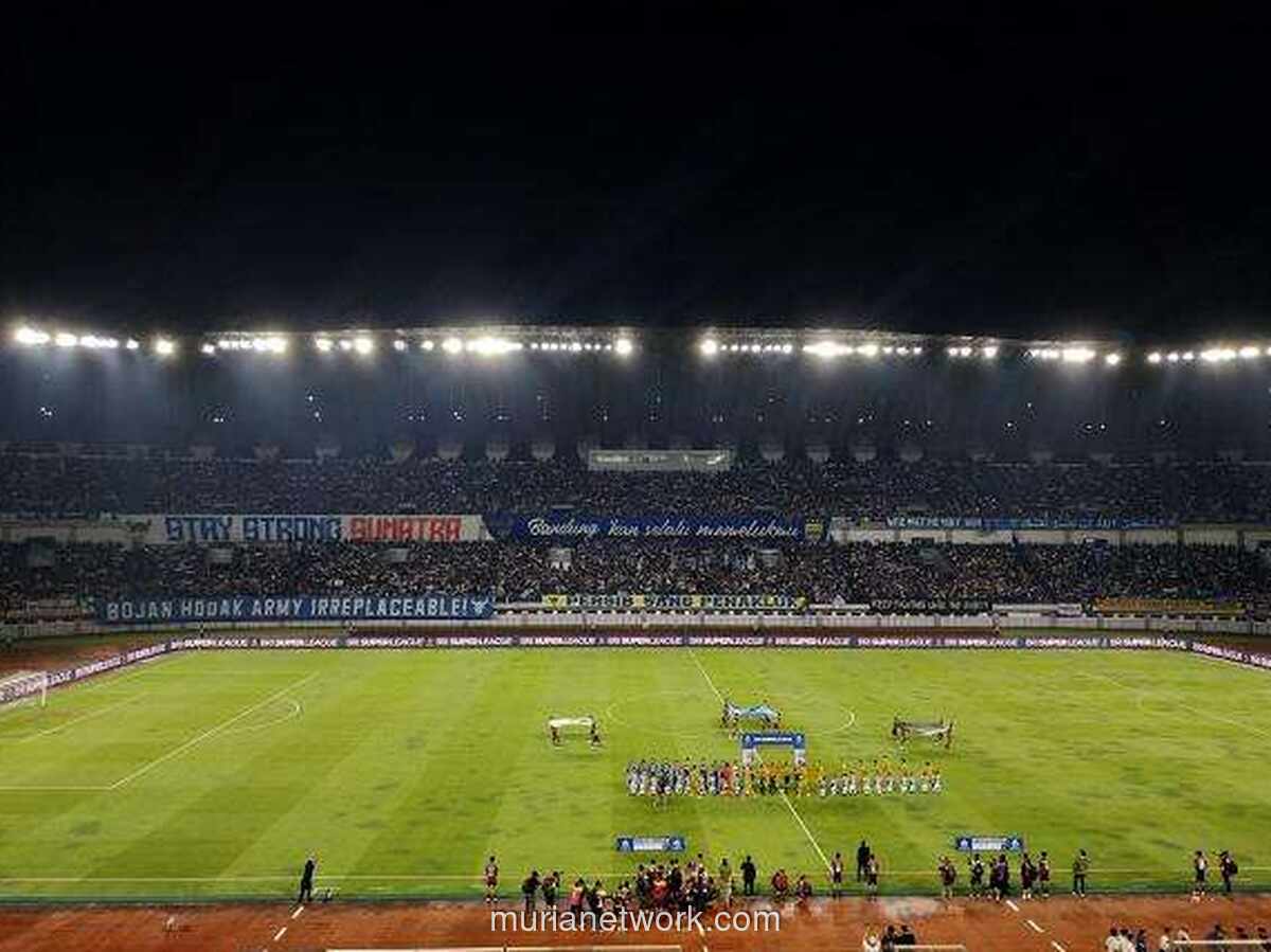 Hodak Berharap Bobotoh Tak Nyalakan Flare, Demi Atmosfer GBLA Saat Hadapi Persija