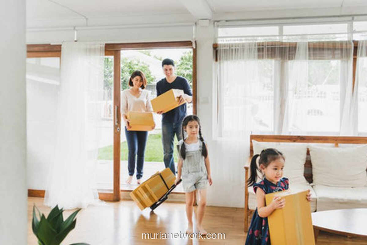 Hujan, Petir, dan Sebuah Pelukan: Kisah Lala Menemukan Keluarga