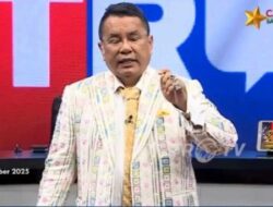 Hotman Paris Tantang Tim Hukum Jokowi ke HOT ROOM, Tapi Malah Jiper Sendiri