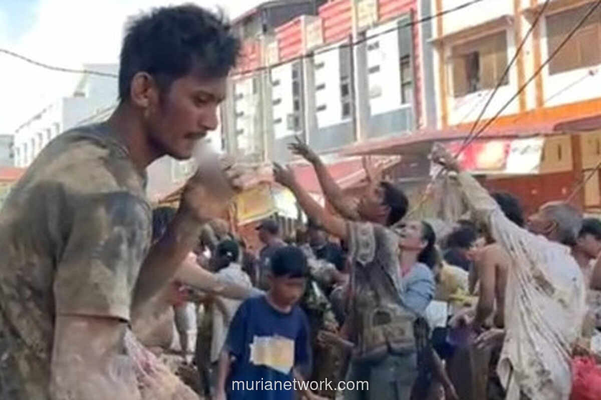 Lima Hari Terjebak, Warga Aceh Tamiang Bertahan dengan Air Lumpur