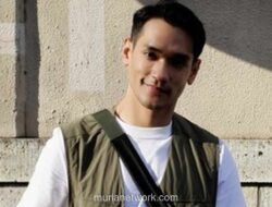 Lamaran Dadakan di Depan Rumah: Ibu Dokter Gigi Ingin Afgan Jadi Menantu