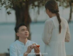 Ivan Kabul Resmi Melamar Evelina Tan di Tepi Pantai