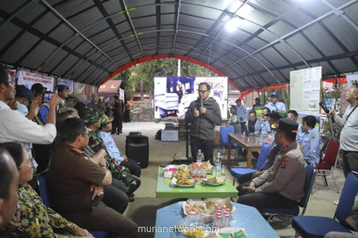 Wamen Bima Arya Soroti Distribusi Logistik dan Listrik Pascabanjir Solok