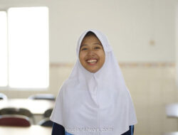 Dwi Aprilia: Dari Asrama Sekolah Rakyat, Mimpi Jadi Dokter Menguat