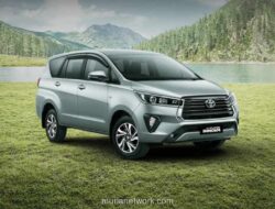 Voxy vs Innova Bekas: Pilih Nyaman Kota atau Tangguh Serba Medan?