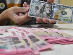 Rupiah Tersandera Bencana dan Tarif AS di Akhir Tahun