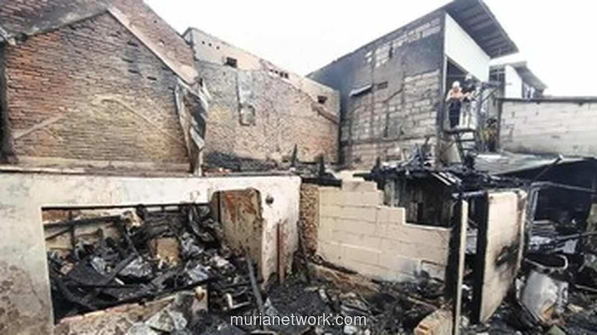 Warga Grogol Amankan Pencuri yang Manfaatkan Kebakaran