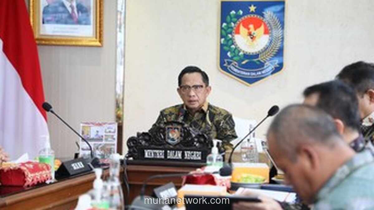 Tito Karnavian Siagakan Daerah Hadapi Arus Libur dan Cuaca Ekstrem Nataru