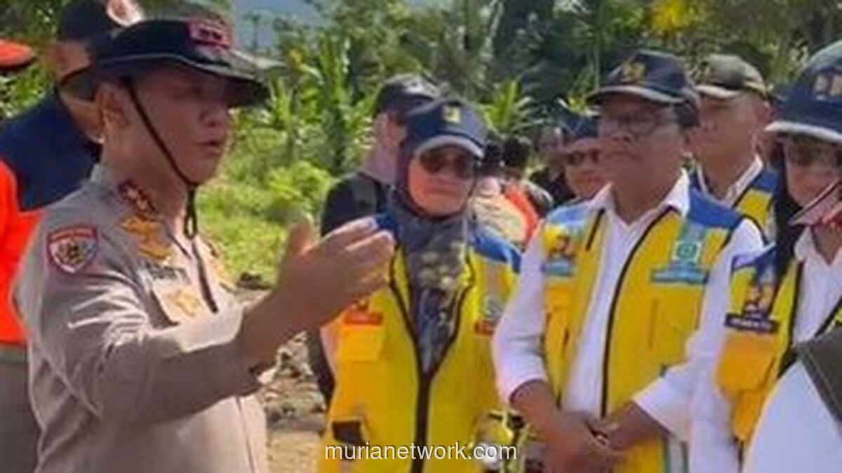 Polda Sumbar Garap 150 Titik Air Bersih untuk Korban Banjir