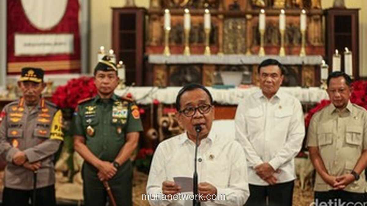 Pratikno Bawa Salam Istana di Malam Natal, Ingatkan Nasib Korban Bencana