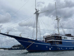 Angin Kencang dan Hujan Lebat Tenggelamkan Kapal Pinisi di Perairan Serangan