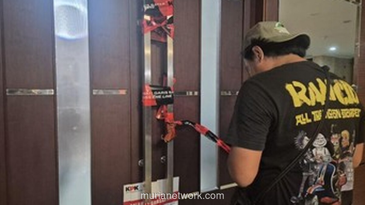 Kantor Bupati Bekasi Disegel KPK dalam OTT Misterius