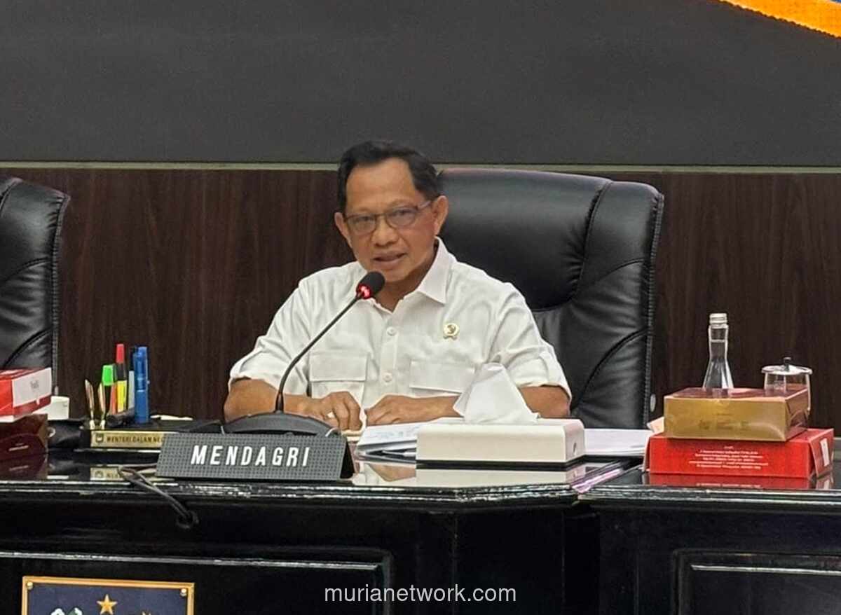 Mendagri Larang Kepala Daerah ke Luar Negeri hingga Pertengahan Januari