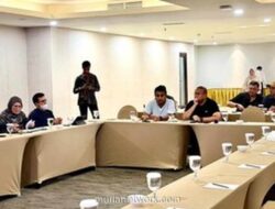 Rapat Darurat di Padang, Rp 1,68 Triliun untuk Perbaikan Jalan Sumbar Dibahas