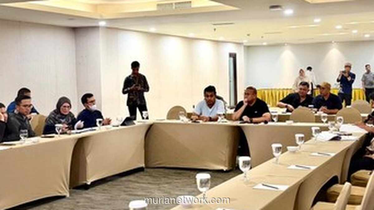 Rapat Darurat di Padang, Rp 1,68 Triliun untuk Perbaikan Jalan Sumbar Dibahas