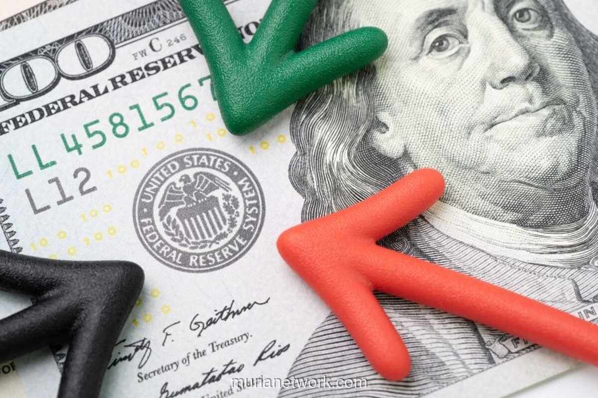 OJK Proyeksikan Suku Bunga Rendah Pacu Kredit hingga 2026