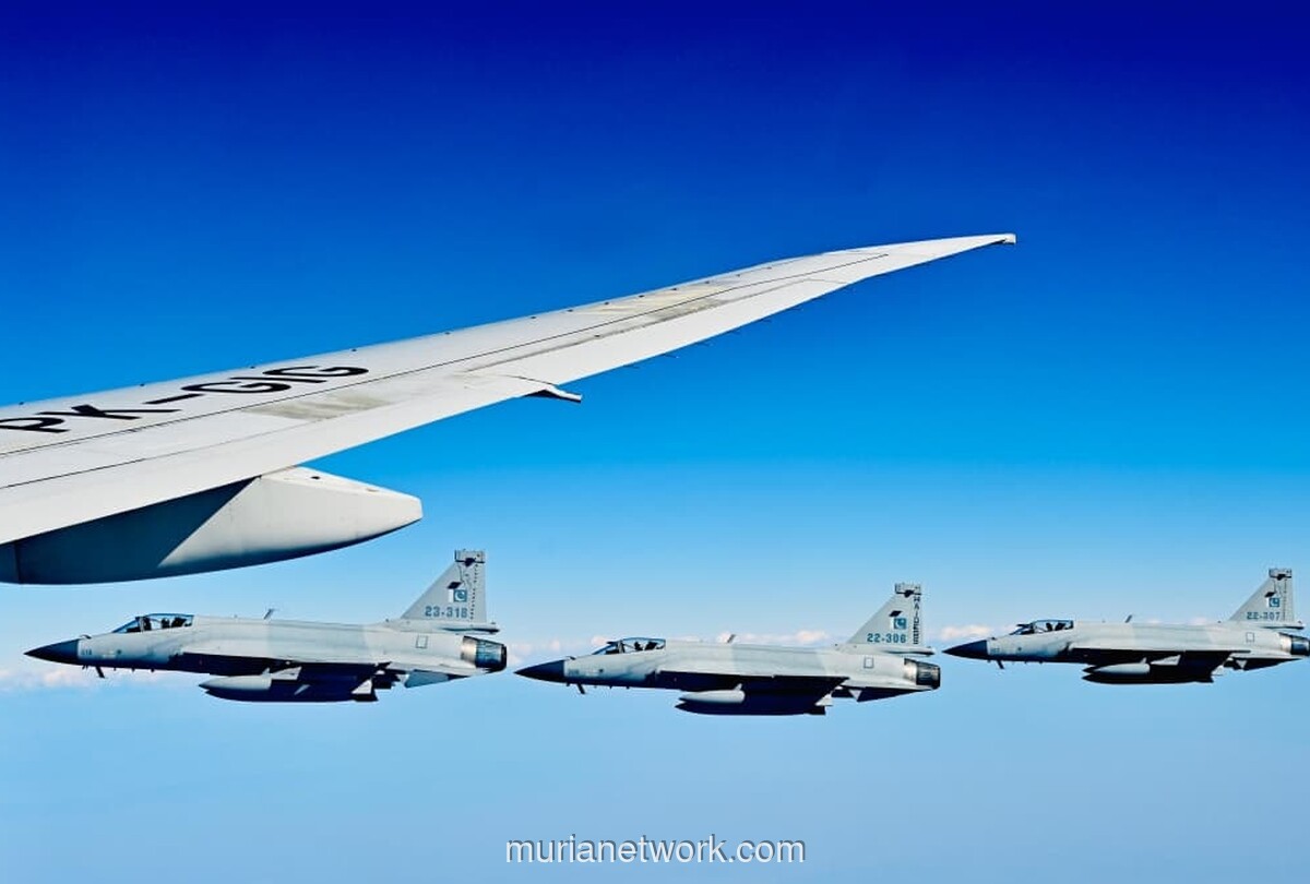 Jet Tempur Pakistan Beri Kehormatan, Prabowo Disambut Hangat di Islamabad