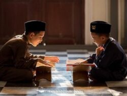 Pesantren 2025: Menjadi Pilar Indonesia Emas di Tengah Gelombang Perubahan