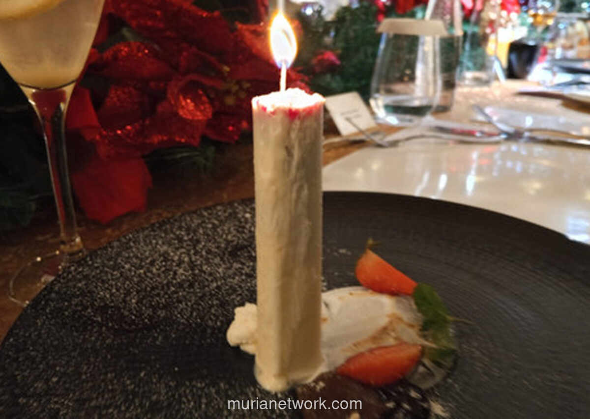 Wishing Candle, Dessert Natal yang Bisa Dimakan dari Surabaya