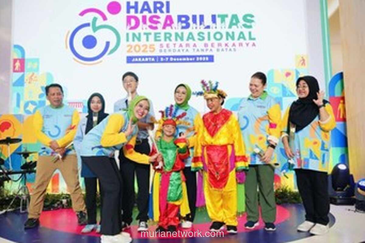 Bazar Disabilitas di FX Sudirman Buktikan: Bakat Mereka Laku Keras