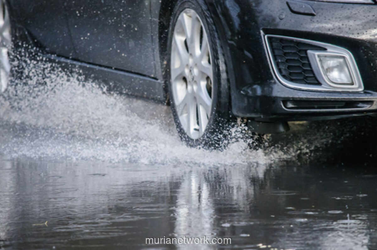 Waspada Aquaplaning, Bom Waktu di Jalan Licin Saat Nataru