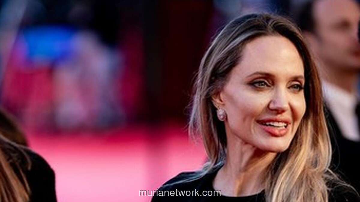 Angelina Jolie Buka Bekas Luka Mastektomi, Kisah Pribadi yang Akhirnya Terungkap