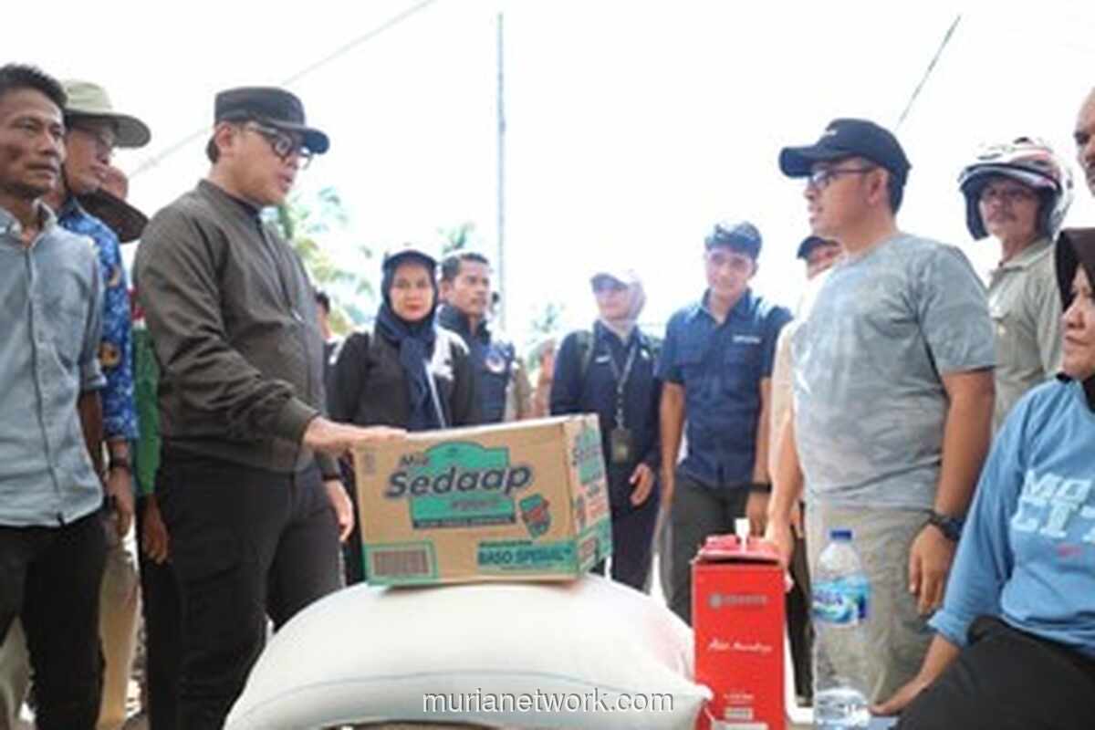 Bima Arya Turun ke Padang Pariaman, Bawa Dukcapil untuk Korban Banjir