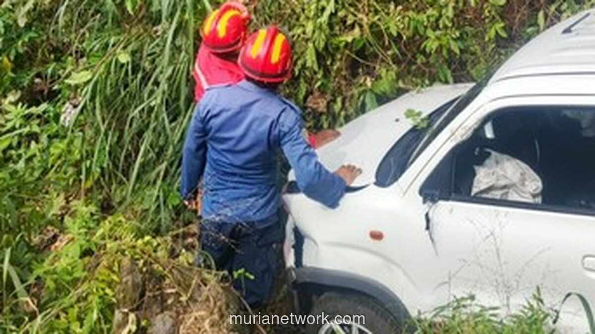 Kantuk di Tikungan Cijujung, Mobil Terjun ke Jurang