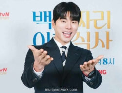 Lee Yi Kyung Tuang Isi Hati di Panggung AAA, Warganet Soroti Nama yang Hilang