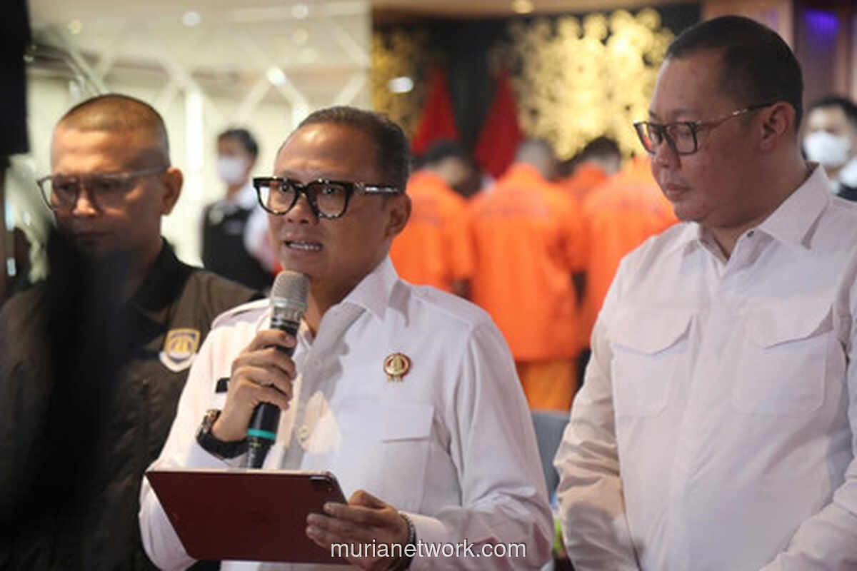 Imigrasi Amankan 220 WNA dalam Operasi Besar-besaran di Kawasan Tambang