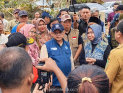 Mendikdasmen Abdul Mu’ti Sambangi SD Langkat yang Hancur Diterjang Longsor