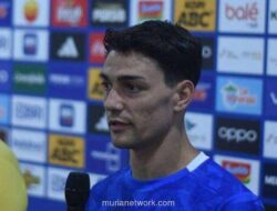 Barba Tegaskan: Hanya Kemenangan yang Bisa Tebus Luka Persib