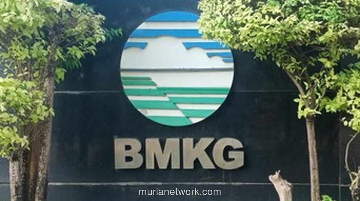 Hujan Ringan Akan Temani Malam Tahun Baru 2026 di Jakarta