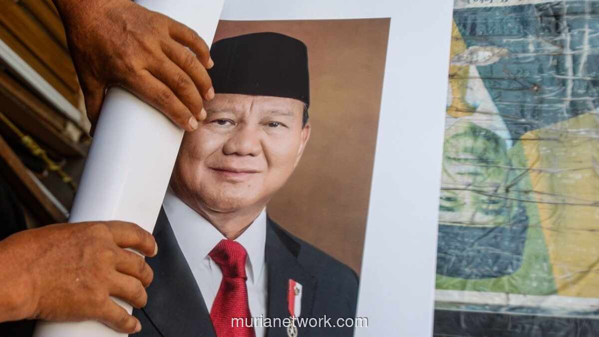 Bowo dan Politik Matrix: Ketika Harapan Rakyat Tertahan di Labirin Kekuasaan