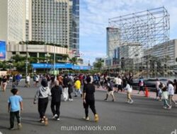 Malam Tahun Baru Jakarta: Drone Gantikan Kembang Api, Dana Hiburan Disalurkan untuk Korban Bencana