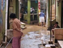 Banjir Tengah Malam di Kebon Pala, 53 Rumah Terendam 85 Cm