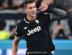 Barcelona Siap Menunggu Vlahovic, Meski Cedera Panjang Menghadang