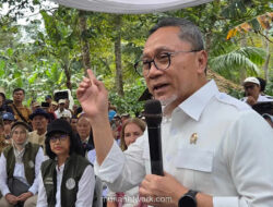 Zulkifli Hasan Santai Hadapi Tudingan Penyebab Bencana di Sumatera