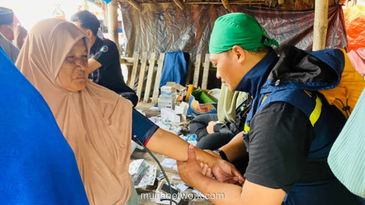 Presiden Prabowo Desak Penguatan Tenaga Medis di Tengah Banjir Aceh