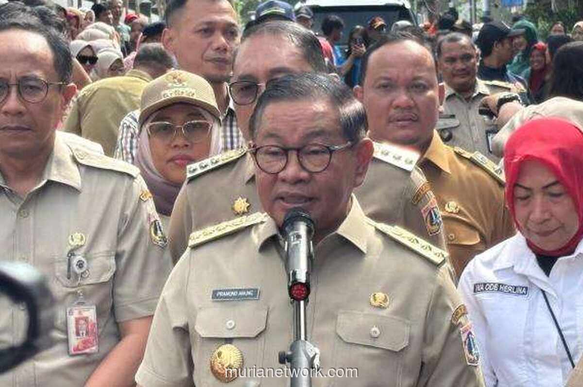 Gubernur Cerita Kucing Terjebak di Atap, Bukti Tugas Damkar Tak Cuma Padamkan Api