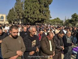 Lautan Manusia di Al-Aqsa, Doa dan Duka di Bawah Pengawasan Ketat