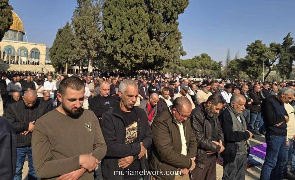 Lautan Manusia di Al-Aqsa, Doa dan Duka di Bawah Pengawasan Ketat